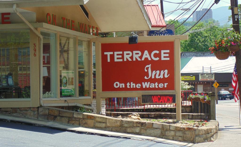 Terrace Inn On The Water Gatlinburg Exterior foto